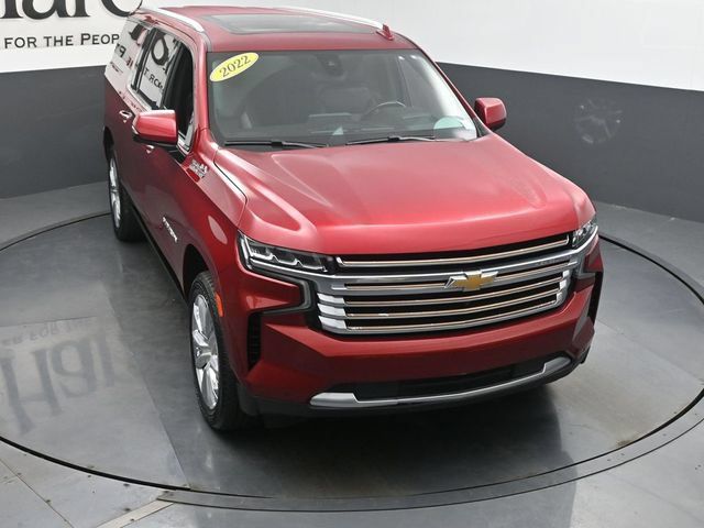 Used 2022 Chevrolet Suburban High Country AWD/4WD image 53