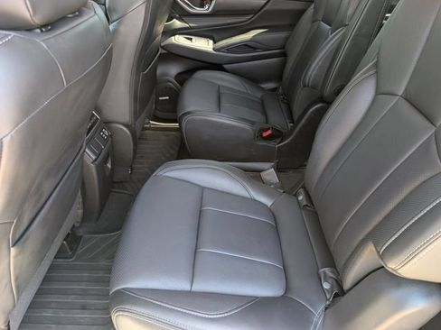 Certified 2024 Subaru Ascent Limited w/ Technology Package AWD/4WD image 18