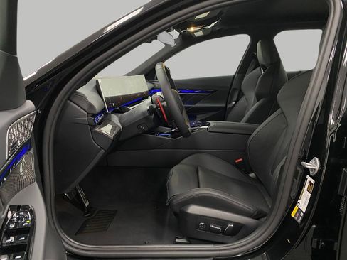 New 2026 BMW M5 w/ Carbon Package image 31