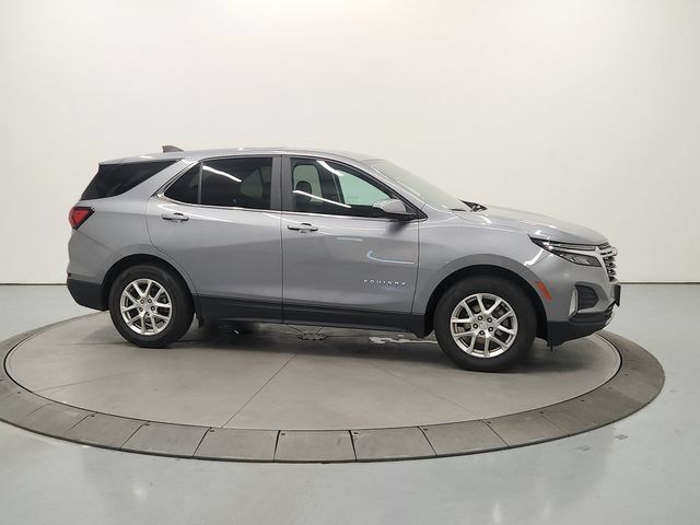 Used 2024 Chevrolet Equinox LT FWD image 9