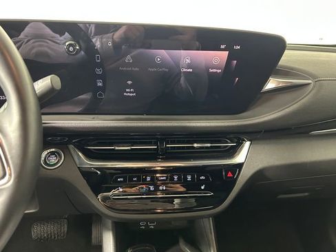Used 2024 Buick Envista Avenir image 22