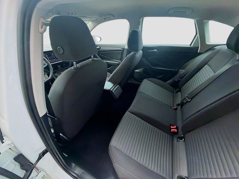 Used 2022 Volkswagen Jetta S FWD image 23