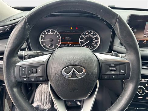Used 2023 INFINITI QX60 Pure image 25