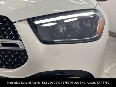 Used 2025 Mercedes-Benz GLE 350 4MATIC image 33