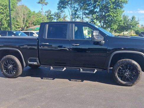 Certified 2025 Chevrolet Silverado 2500 Custom w/ Custom Value Package AWD/4WD image 4