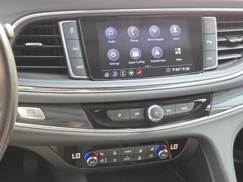 Used 2020 Buick Enclave Premium w/ Trailering Package, 5000 lbs. AWD/4WD image 38