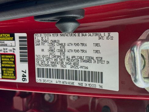 Used 2022 Toyota Tacoma SR5 w/ Technology Package RWD image 38