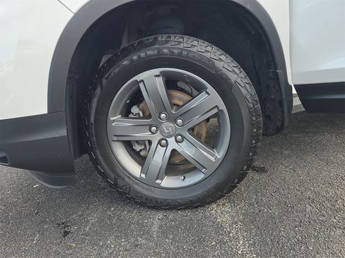 Used 2023 Honda Ridgeline RTL-E image 29