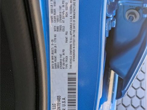 Certified 2025 RAM 1500 Tradesman w/ Night Edition image 32