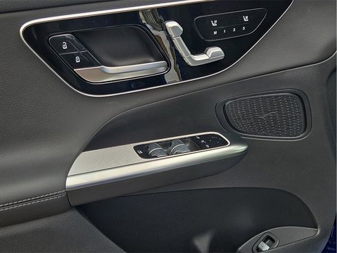 New 2026 Mercedes-Benz GLC 300 image 16