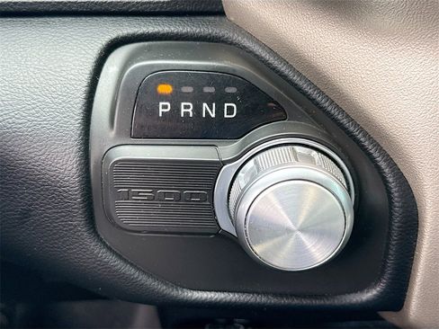 Used 2019 RAM 1500 Laramie w/ Bed Utility Group image 17