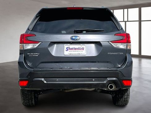 Used 2021 Subaru Forester Limited w/ Popular Package #3 image 5