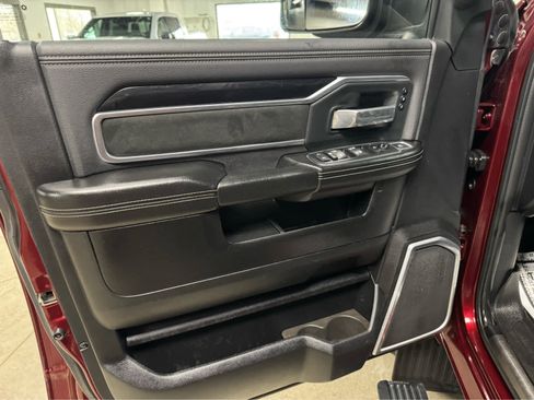 Used 2020 RAM 3500 Laramie image 15