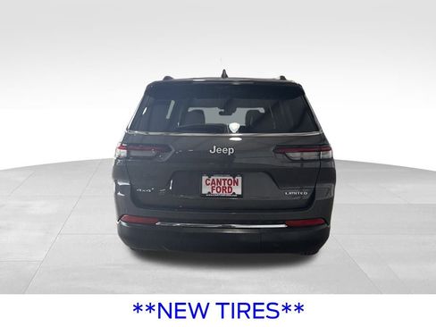 Used 2024 Jeep Grand Cherokee L Limited w/ Luxury Tech Group II image 6