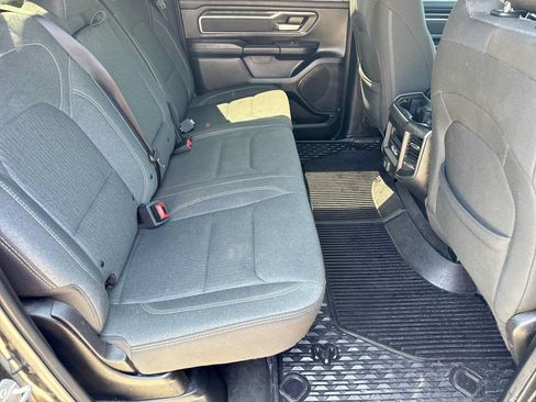 Used 2019 RAM 1500 Big Horn AWD/4WD image 19