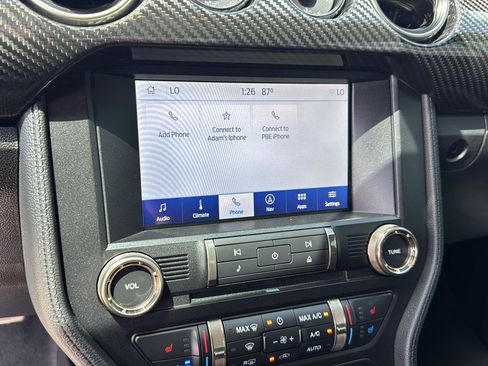 Used 2022 Ford Mustang Shelby GT500 w/ Technology Package image 21