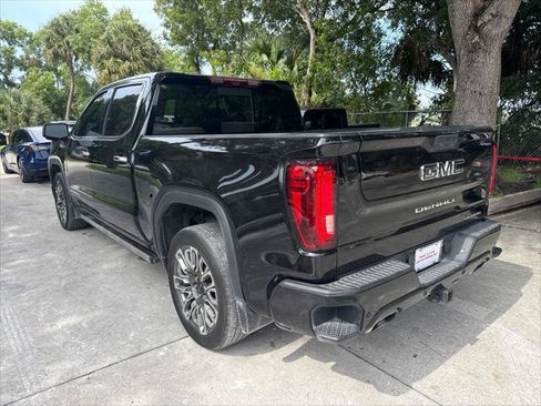 Used 2024 GMC Sierra 1500 Denali Ultimate AWD/4WD image 8