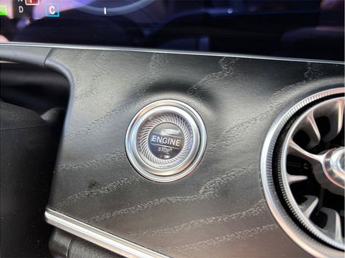 Used 2022 Mercedes-Benz E 450 Coupe image 31
