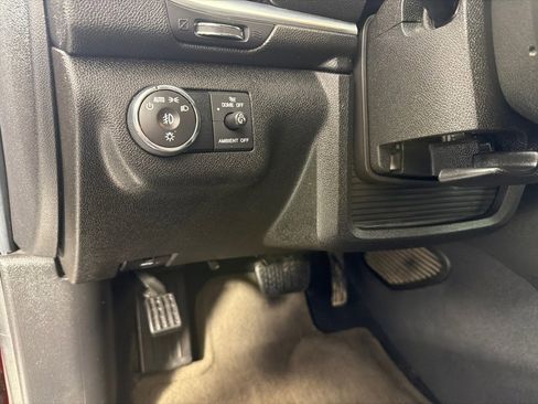 Used 2016 Chevrolet Traverse LT AWD/4WD image 13