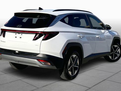 Used 2025 Hyundai Tucson SEL image 13
