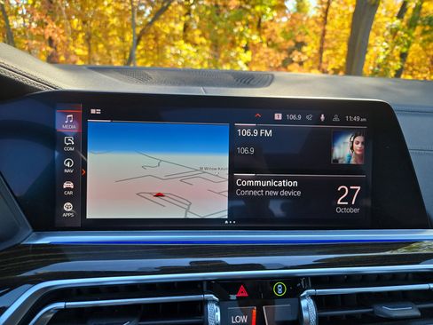 Used 2019 BMW X5 xDrive40i w/ Executive Package image 19