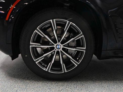 Used 2026 BMW X5 xDrive40i AWD/4WD image 5