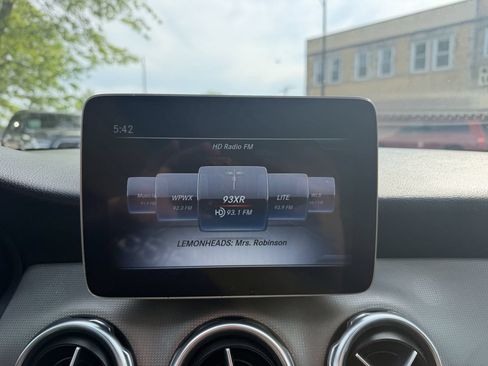 Used 2020 Mercedes-Benz GLA 250 image 30