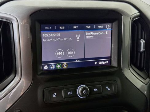 Used 2020 Chevrolet Silverado 1500 Custom w/ Custom Value Package RWD image 32
