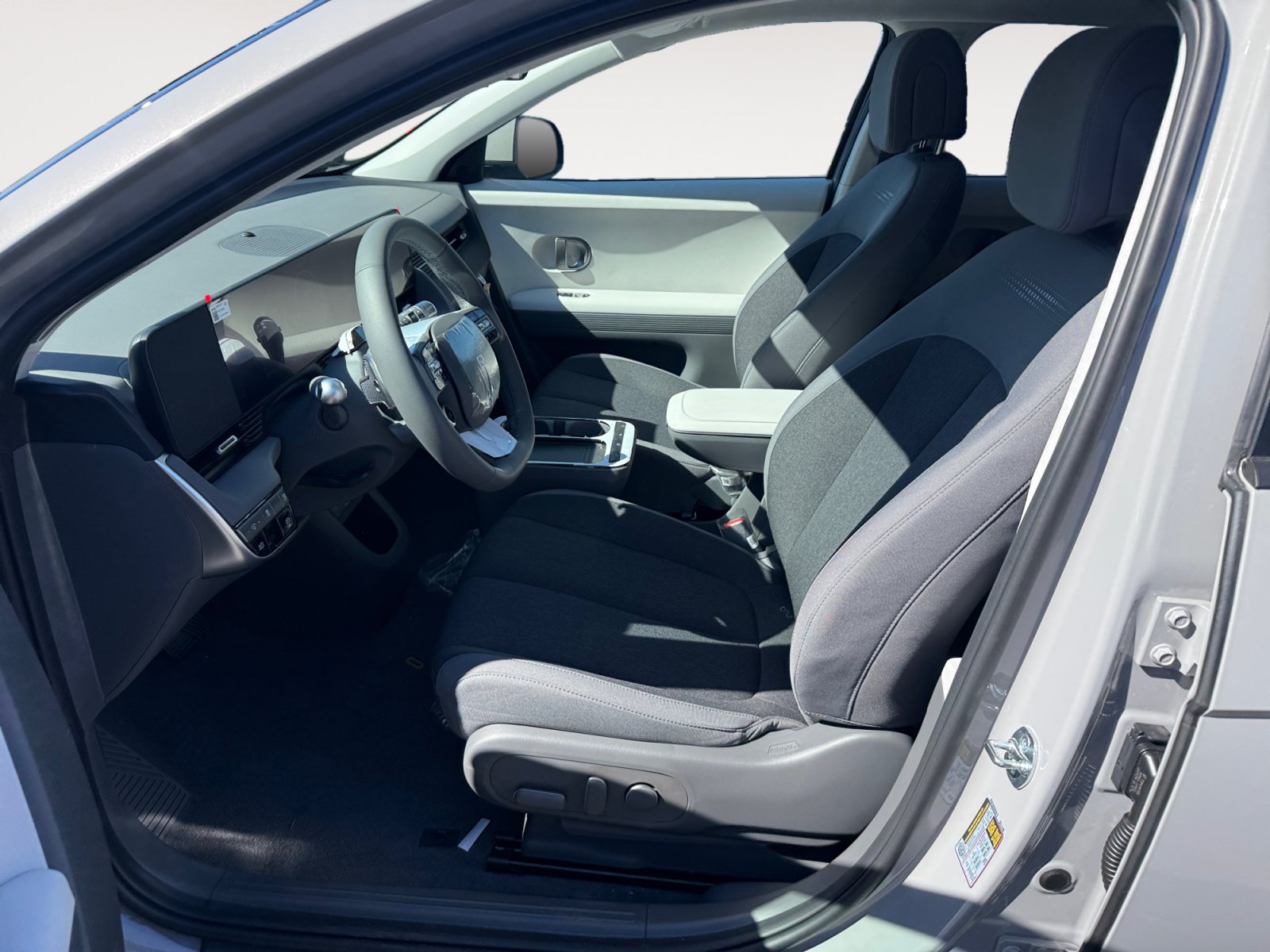 New 2027 Hyundai Ioniq 5 SE RWD image 10