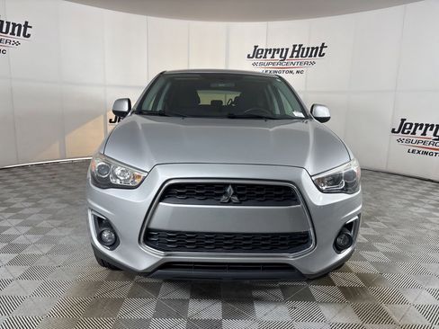 Used 2015 Mitsubishi Outlander Sport ES image 2