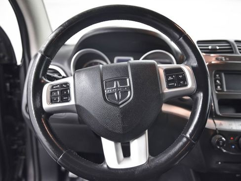 Used 2016 Dodge Journey SE w/ Flexible Seating Group image 17