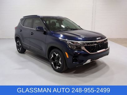 Used 2024 Kia Seltos EX