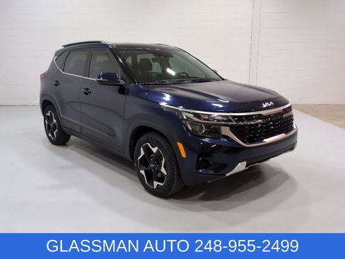 Used 2024 Kia Seltos EX FWD image 1