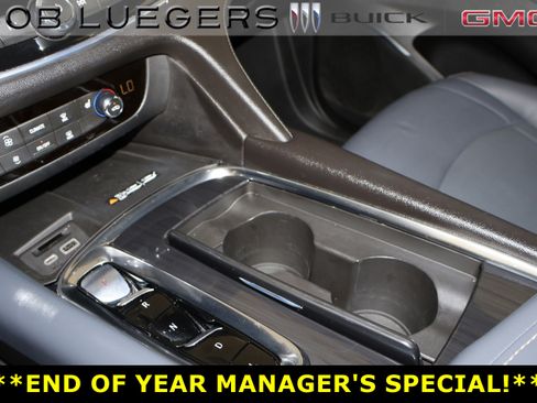 Certified 2022 Buick Enclave Essence w/ Experience Buick Package image 23