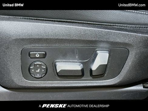 Used 2021 BMW X4 xDrive30i w/ M Sport Package AWD/4WD image 11