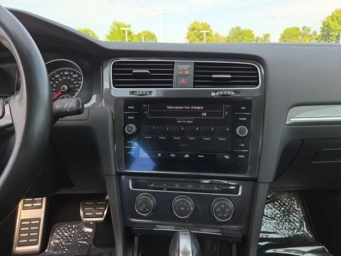 Used 2019 Volkswagen Golf Alltrack SE AWD/4WD image 24