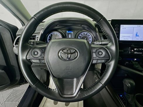 Used 2023 Toyota Camry SE image 15