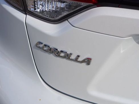 Certified 2024 Toyota Corolla LE image 8