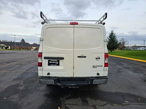 Used 2019 Nissan NV 3500 SL w/ Navigation Package image 22