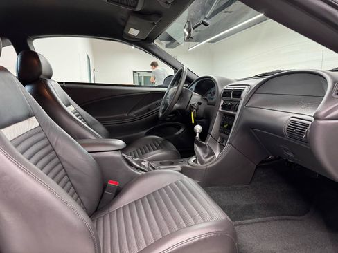 Used 2003 Ford Mustang Mach 1 RWD image 49