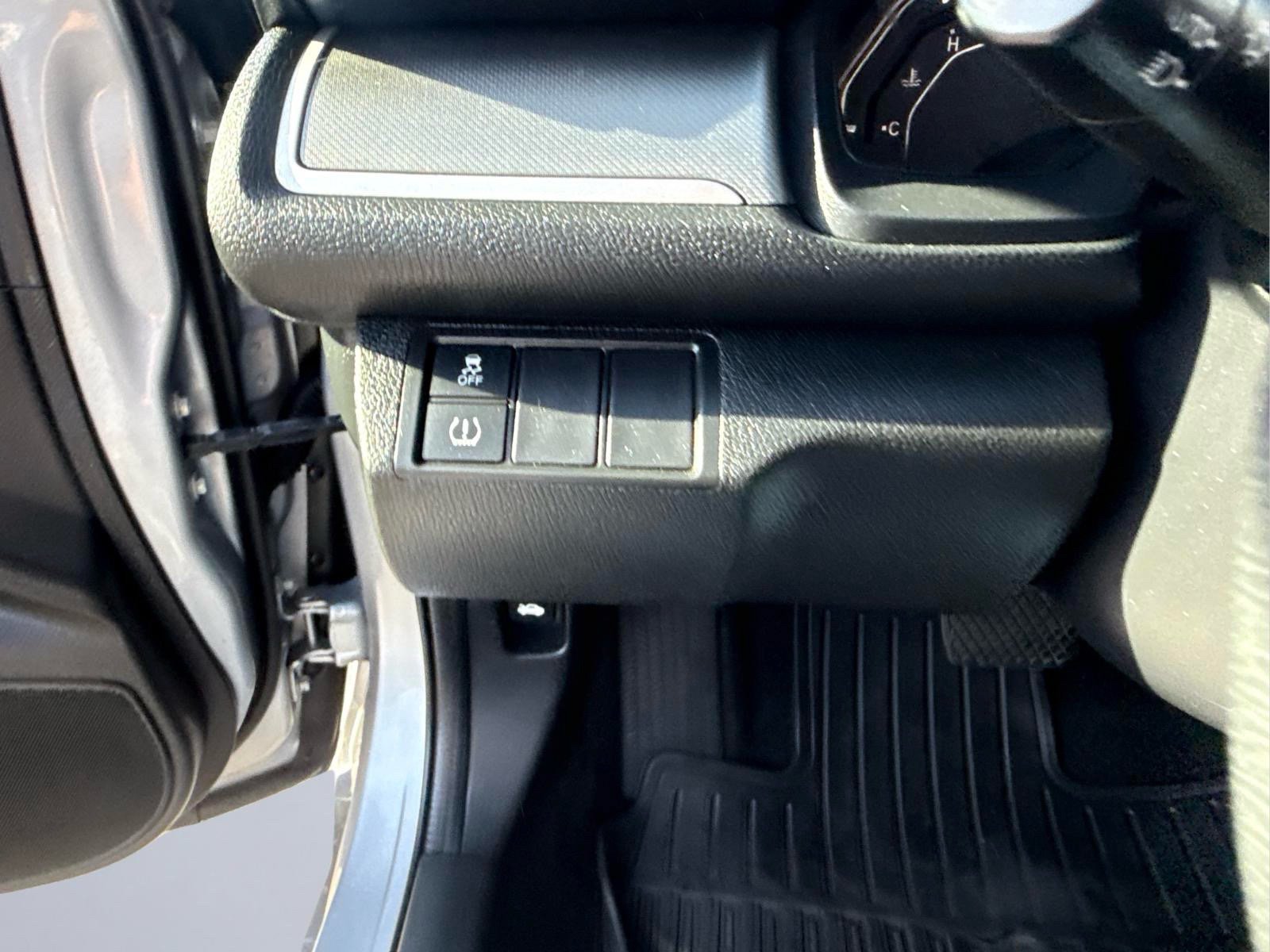 Used 2017 Honda Civic LX image 21