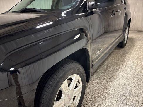 Used 2015 GMC Terrain SLE image 9