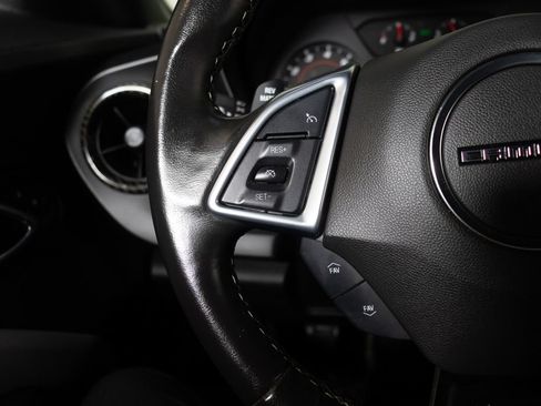 Used 2021 Chevrolet Camaro LT RWD image 21