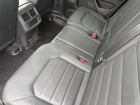 Used 2019 Volkswagen Atlas SEL Premium AWD/4WD image 25
