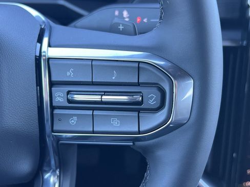 New 2026 GMC Acadia Elevation image 9