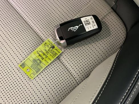 Used 2025 Ford Mustang Premium RWD image 39