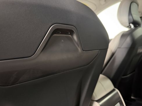 New 2026 Lincoln Nautilus Premier image 25