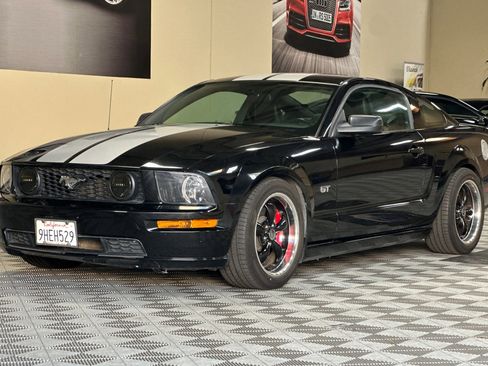 Used 2008 Ford Mustang GT Premium image 8