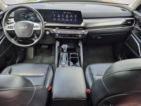 Used 2025 Kia Telluride S FWD image 17