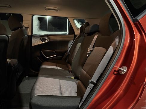 Used 2022 Kia Soul LX w/ Technology Package image 16